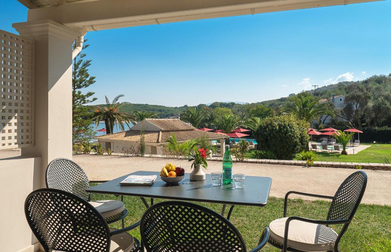 Bella Mare Hotel Kassiopi Exterior photo